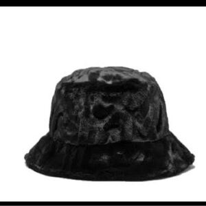 Nike Apex Faux Fur Bucket Hat Casual Black HF7194-010 Adult Unisex Small NWT